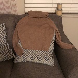 Women’s cowl brown sweater